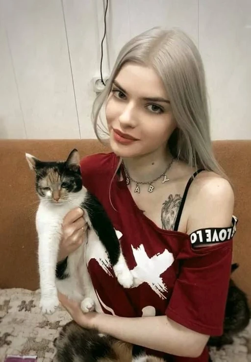 Hi everyone, I wonder if there's anyone here who can make my day better?