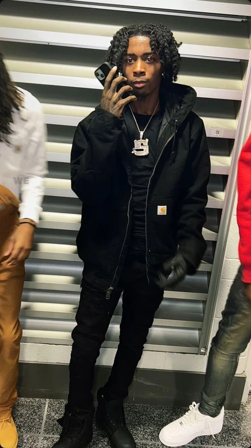 Add me ladies ๐ฐ๐ธ๐ฆ