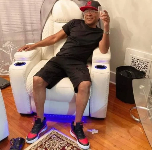 ladies what you waiting for ?