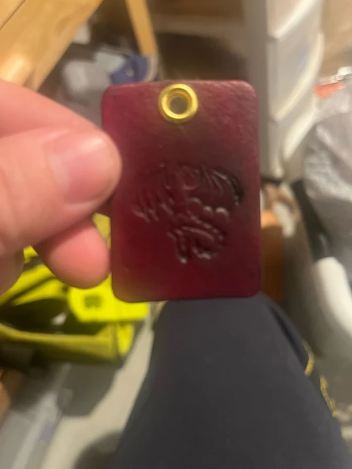 I love leather craft I made this dragon pendant the other day itβs simple and stupid but I love it