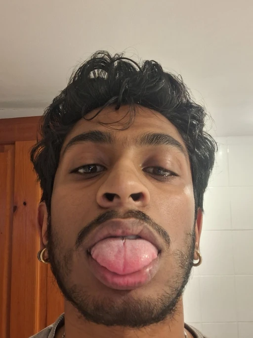 Felt cute might delete later 😉😂