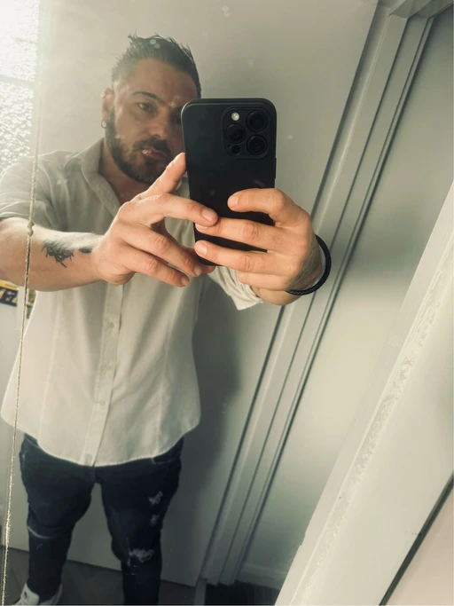 Anybody normal out there….that still can go out for a drink or a dinner,without a second ending?