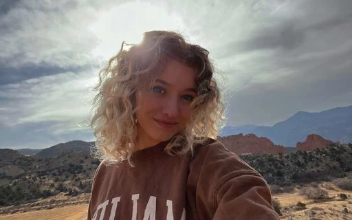 Sometimes simple things are not enough to be happy. I wish you could guess what they are.π€