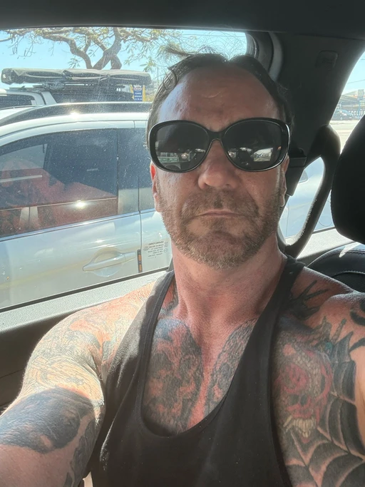 Hi I’m new here.single and looking for fun and a relationship .msg me😊