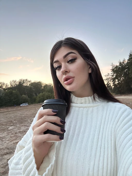 The coffee is warm, the forest is peaceful—I'm heading into my perfect day🌿☕️