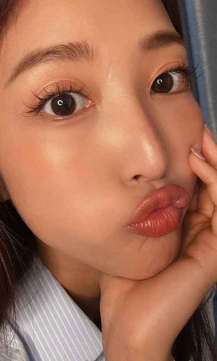 You'd pout your lips too… if you knew what I'm gonna do with them later