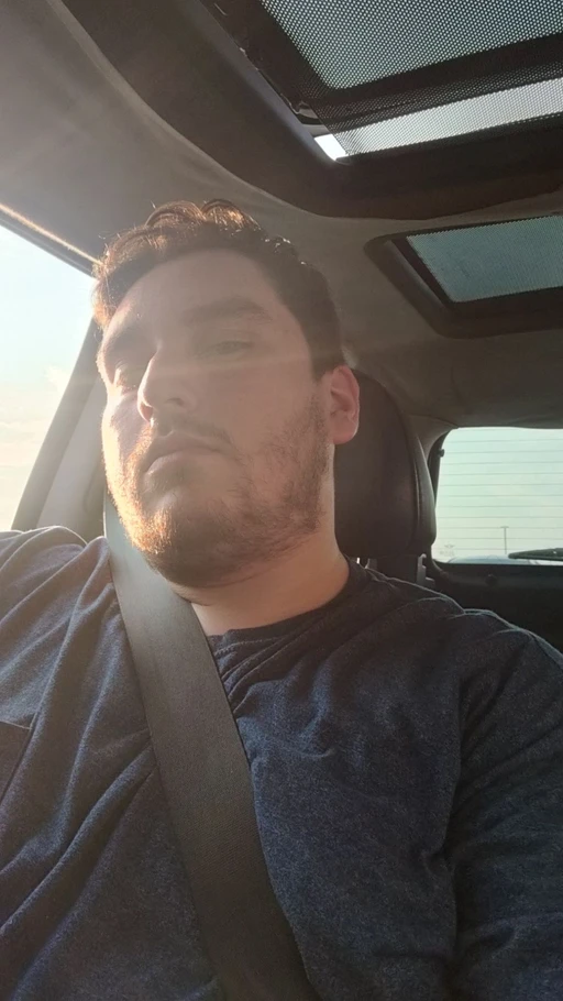 what is there to talk about hit me up to chat I'm super 🥱🥱🥱