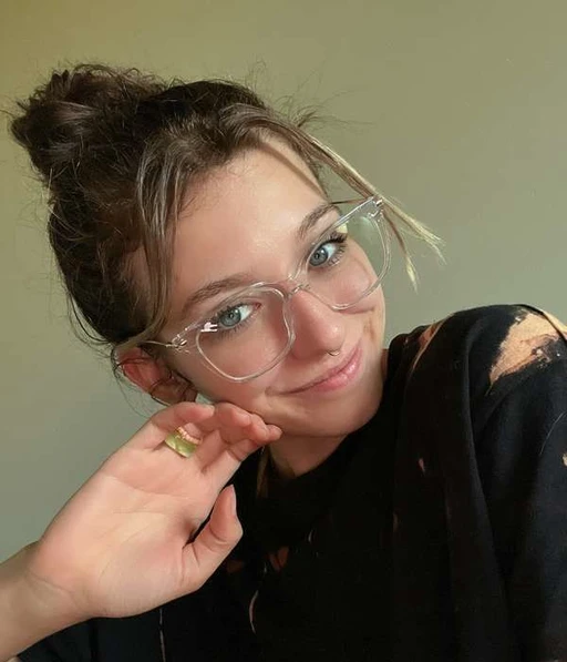 Would you like me to be your problem or your entertainment?ππ