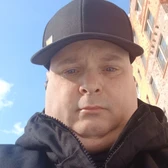 Robert D