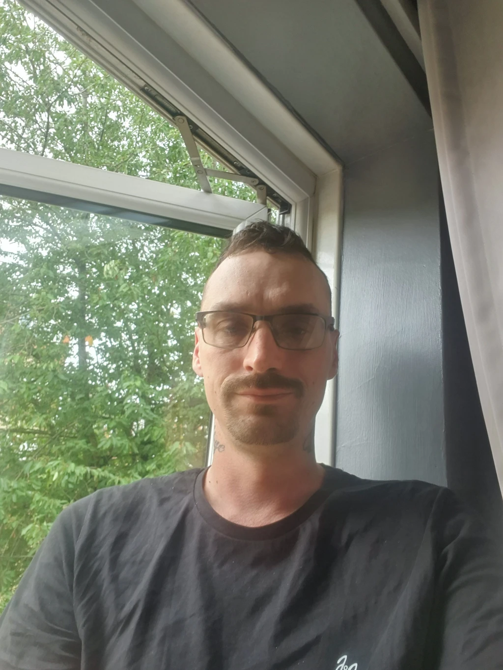 Lee